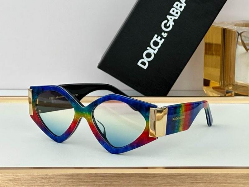 D&G Sunglasses 304